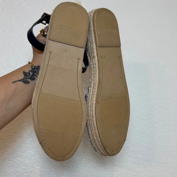 Old Navy Blue Espadrille Ankle-Strap Flats - Picture 3 of 8